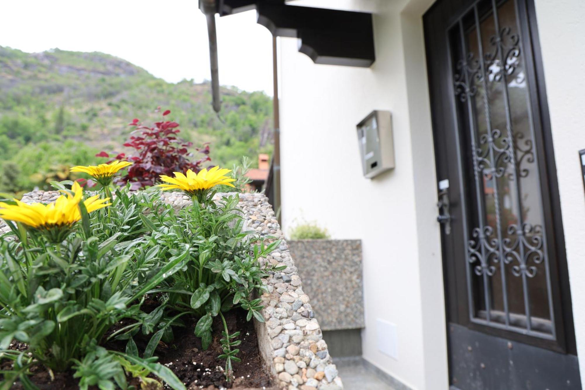 Casa Quattro Fiumi Διαμέρισμα Tegna Εξωτερικό φωτογραφία